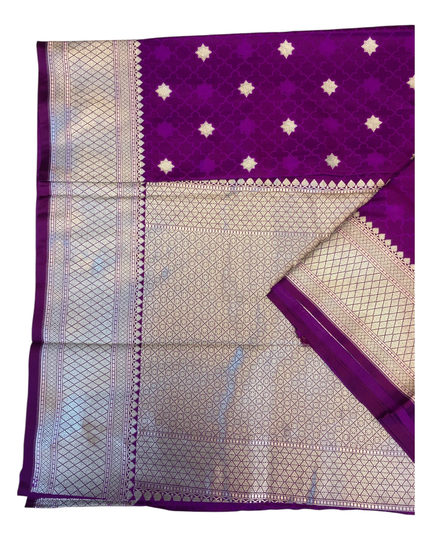 Light Purple - Traditional Handloom Banarasi Sari / Saree - with Blouse Piece - SN2405 11TP24