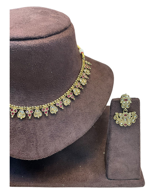 Magenta / Fuchsia - Small Size Antique Gold Finish Necklace Set - AE2504 R 0525