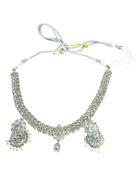 Clear / Silver - Small Size Silver Finish Necklace Set with Earrings - SJ05 08C25