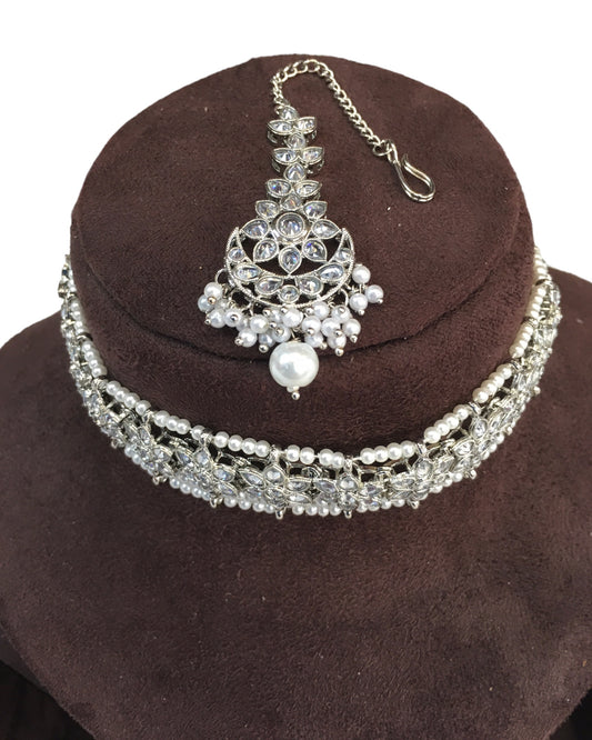 Clear - Large Size Silver Finish Necklace Set with Earrings - RAK95 KV 0424