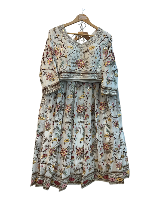 SALE! SALE! Size 18 (44" Bust) - Off White - Ready Made Lehnga Set - Haldi / Mehndi / Weddings - UK Stock - 24h Dispatch - PC2607 XX