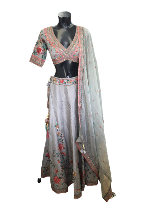 Light Grey Ready Made Lehenga Set - UK Stock - 24h Dispatch - ZC114 KYP 0324