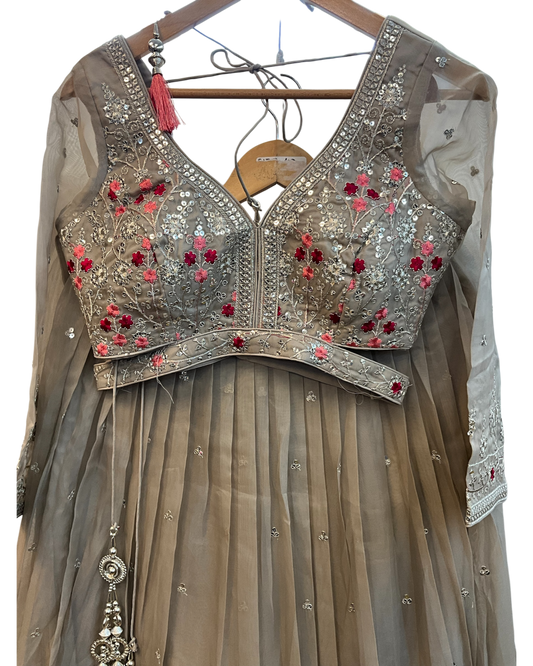 SALE ! Size UK 12 (38") Light Grey - Lehenga Set - Mehndi / Sangeet / Bridesmaids / Weddings / Garba - UK Stock - 24h Dispatch - OC42076 PA26