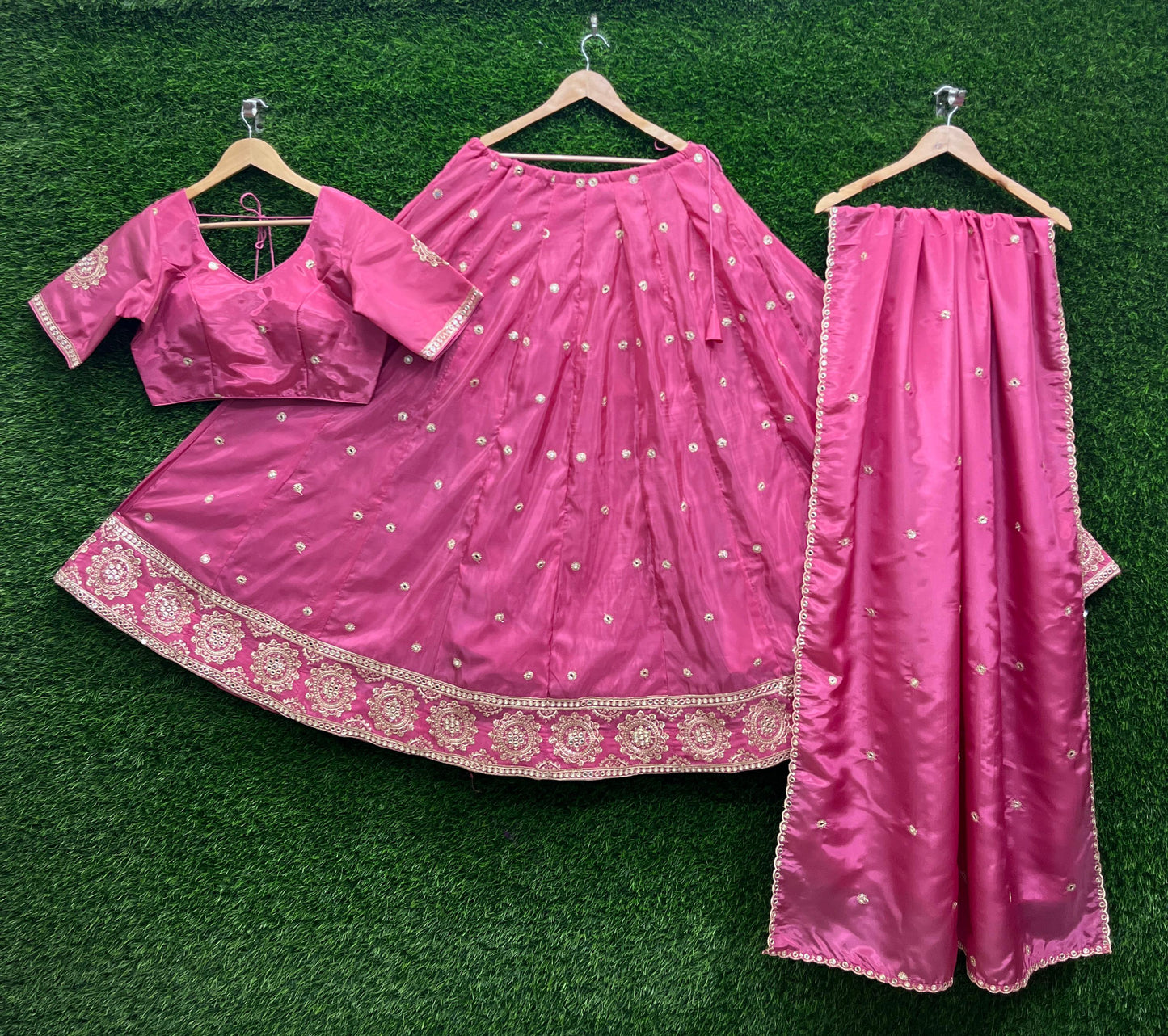 Dusty Pink - Silky Lehenga Set - Mehndi / Sangeet / Bridesmaids / Weddings / Garba - Size UK 12 (38" Bust) Adjustable to Size 14 - UK Stock - 24h Dispatch - AF2602 02TY26