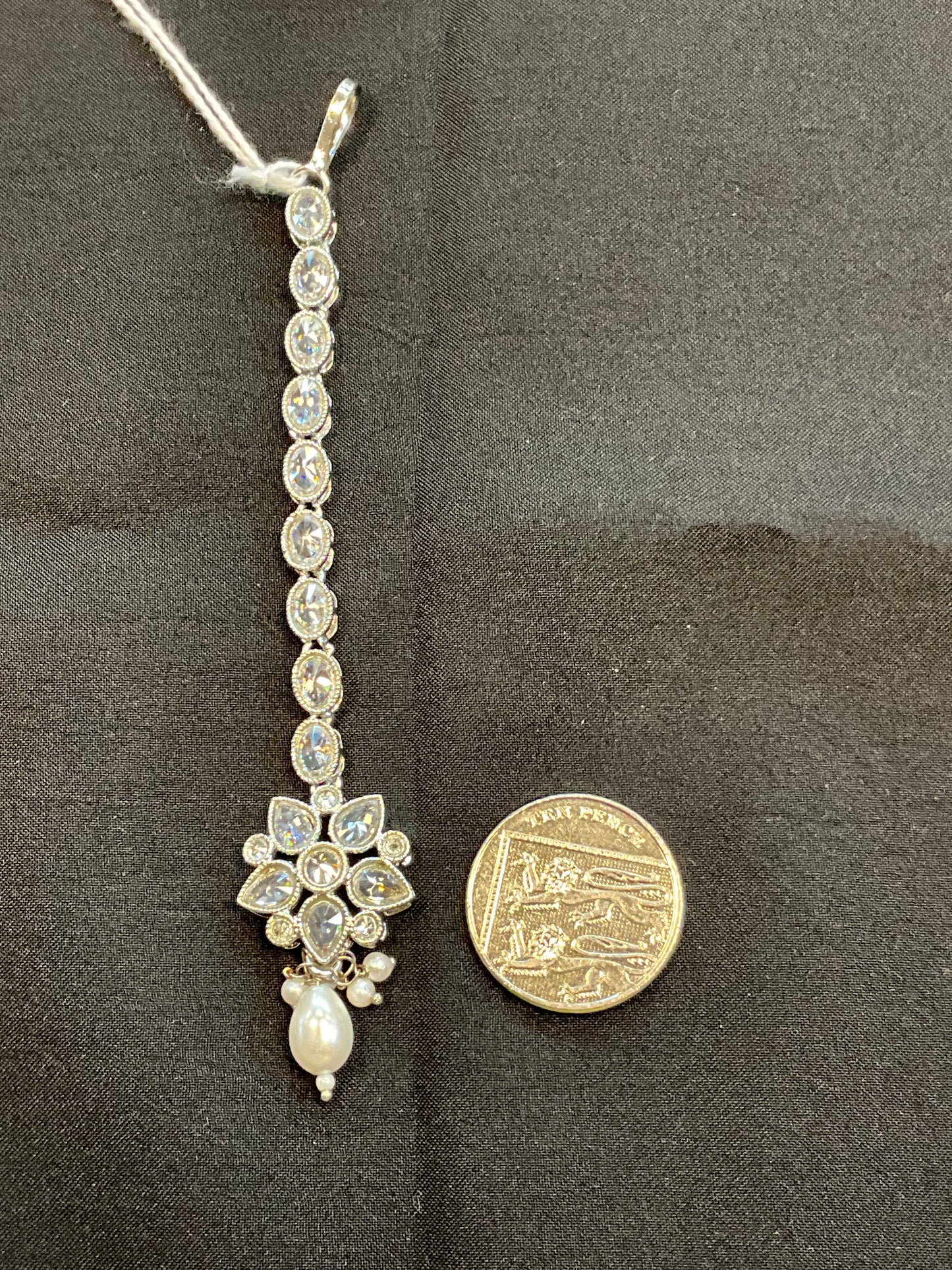 Clear / White - Silver Finish Small Size Tika Head Piece - Indian Ladies Fashion Jewellery - AE2434 11Vp24 - Prachy Creations