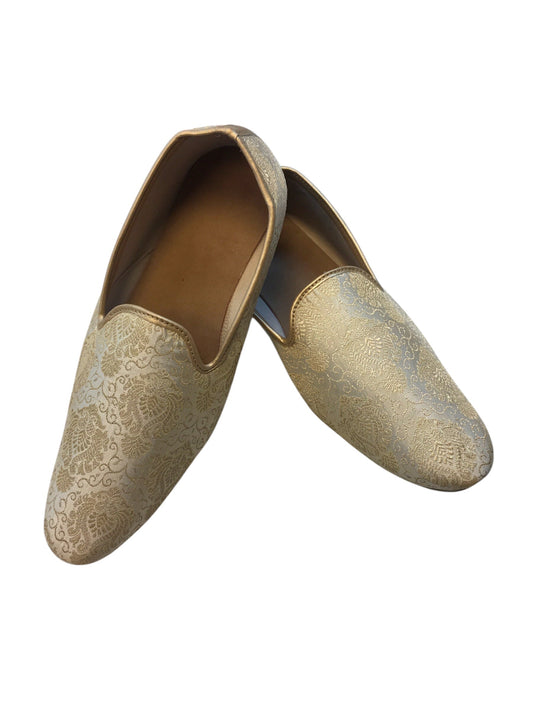Very Comfortable Gold Brocade Loafer Style Mojri - Indian Mens shoes - Mojari , Khossay - YD2503 C - Prachy Creations