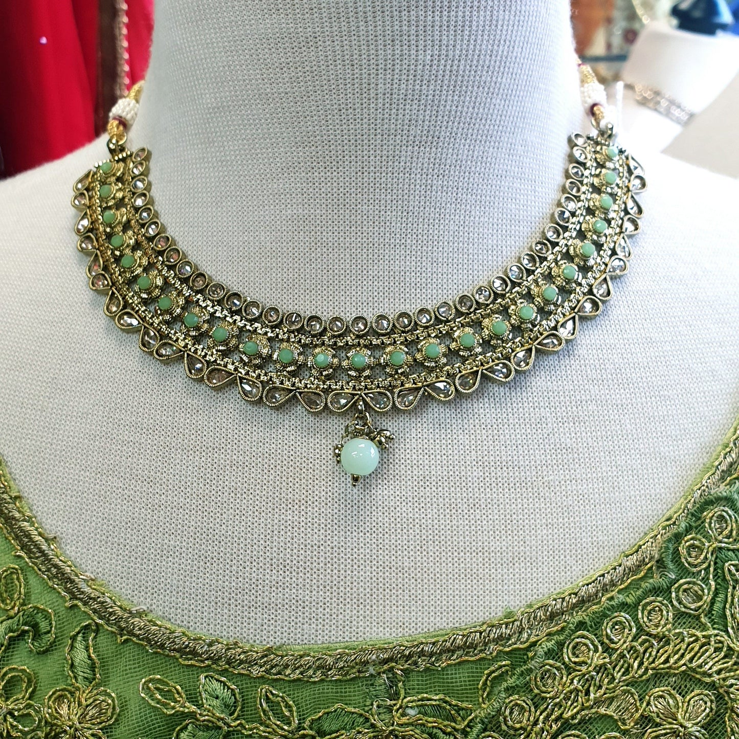 Ladies Choker with Earrings set - Bollywood - Weddings - HR860 C1119 - Prachy Creations