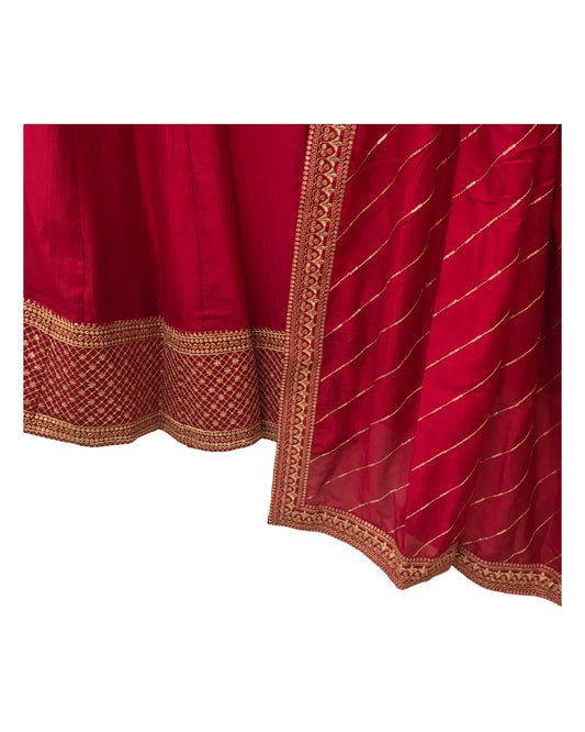 Red - Silky Lehenga Set - Weddings ,Bridesmaids, Sangeet,  Henna, Haldi - 24h Dispatch - AF2414 TT 0624
