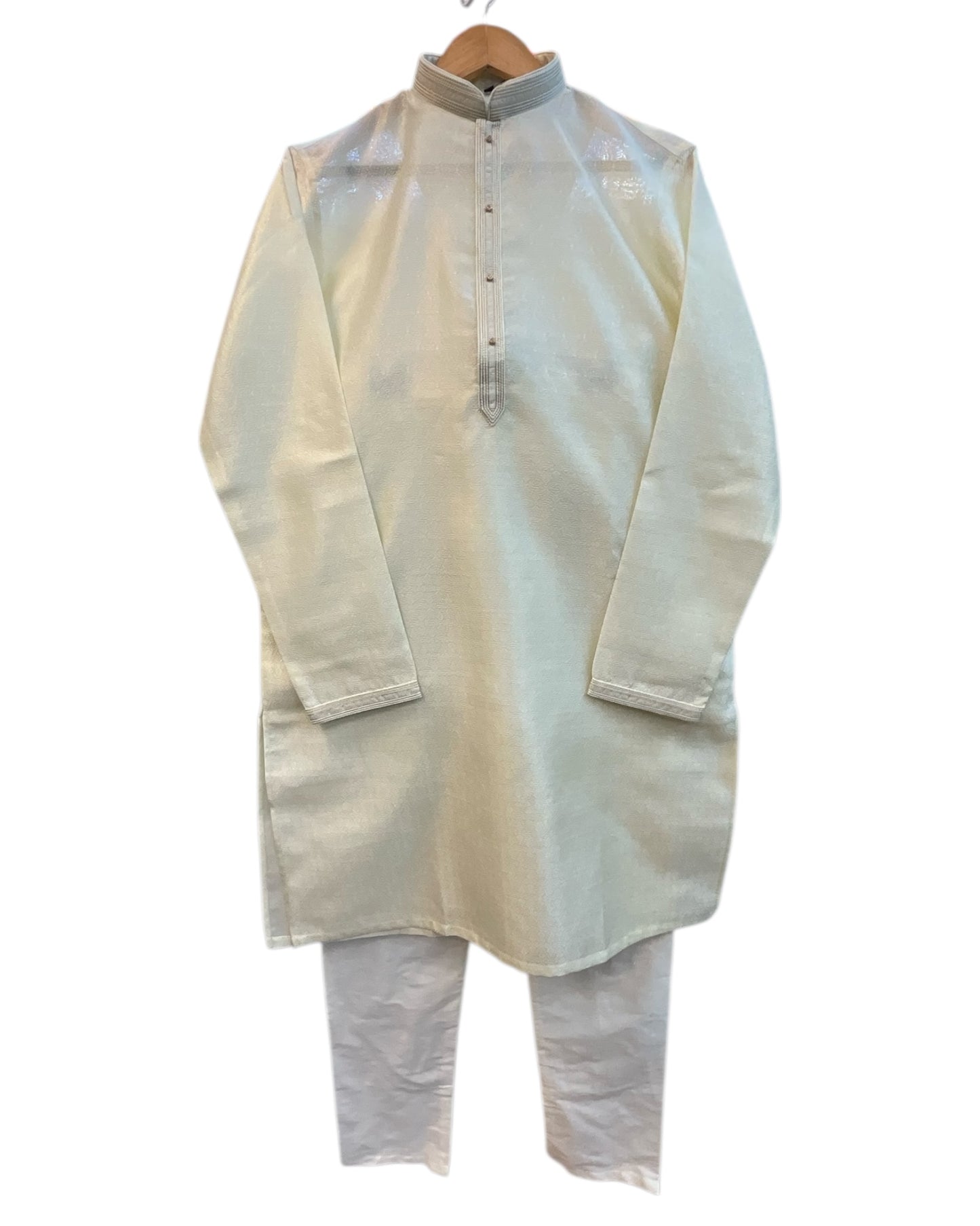 Off White / Cream - Silky Mens Indian Kurta set - UK Stock - Ideal to Pair with a Waistcoat - VEE2483 KH
