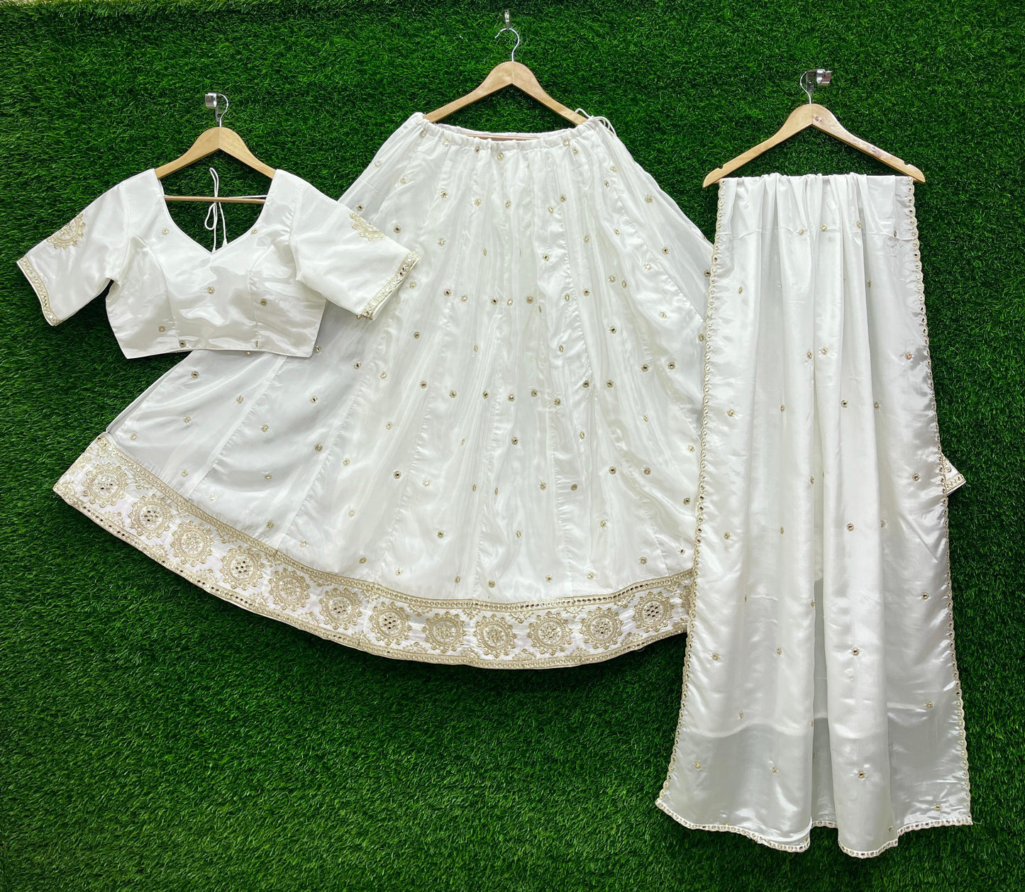 Off White - Silky Lehenga Set - Mehndi / Sangeet / Bridesmaids / Weddings / Garba  - Size UK 12 (38" Bust) Adjustable to Size 14 - UK Stock - 24h Dispatch - AF2602 02TY26