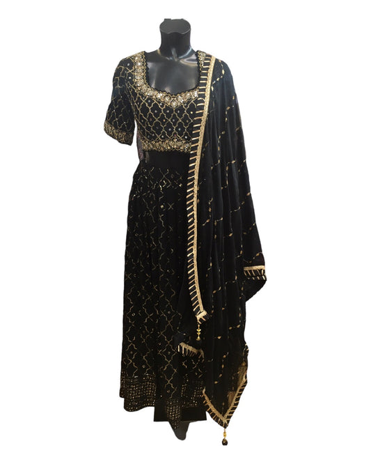 Fully Embroidered Black Lehenga Set - Size 16 & 18 (42"/44") - UK Stock - 24h Dispatch - KTC2423 TT0124