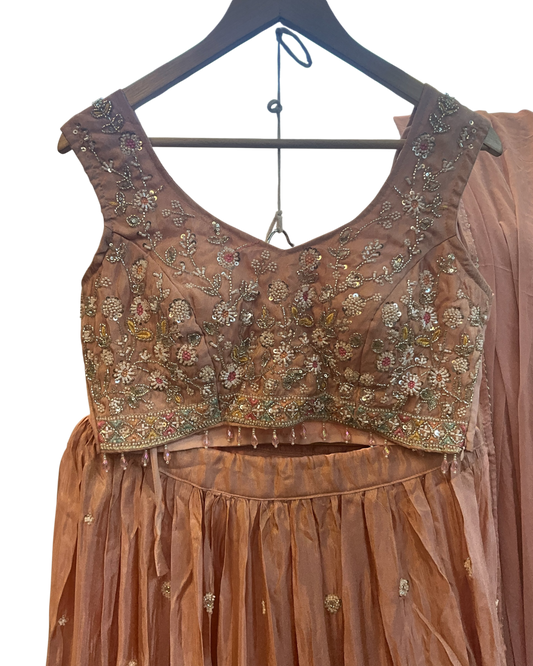 Size UK 10 (36" Bust) Adjustable to Size 12 - Pastel Coral Pink / Peach - Silky Lehenga Set - Mehndi / Sangeet / Bridesmaids / Weddings / Garba  - UK Stock - 24h Dispatch - KM557 07TP26