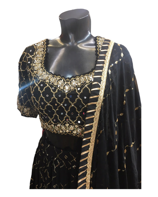Fully Embroidered Black Lehenga Set - Size 16 & 18 (42"/44") - UK Stock - 24h Dispatch - KTC2423 TT0124