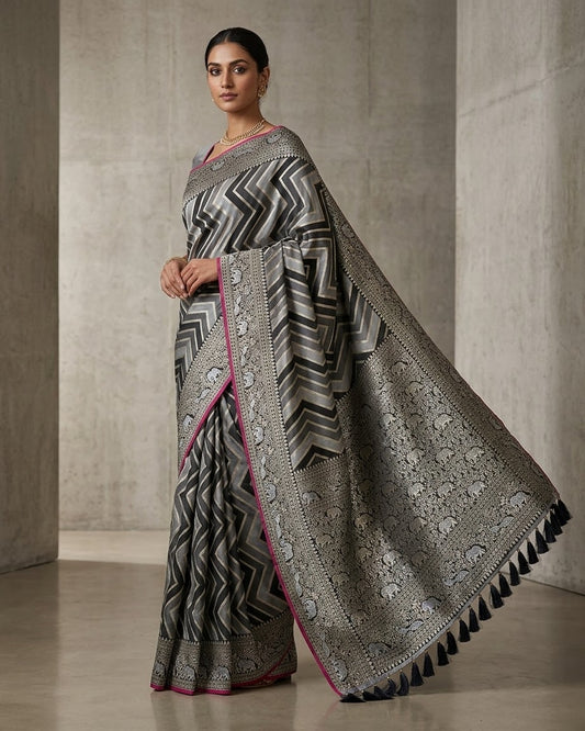 Grey - Traditional Handloom Saree with Blouse Piece - UK stock - 24hr Dispatch - SP2629 VJ