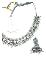 Clear / Silver - Medium Size Silver Finish Necklace Set with Earrings - RAK415 08A25