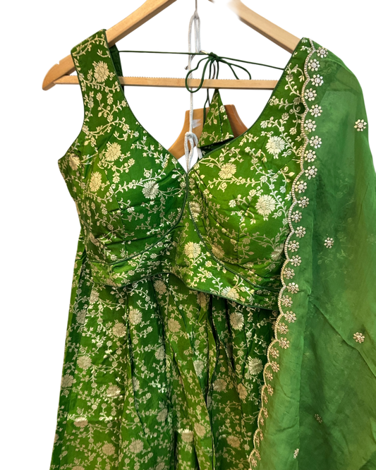 Mehndi Henna Green - Banarasi Brocade Silky Lehenga Set - Mehndi / Sangeet / Bridesmaids / Weddings / Garba - Size UK 12 (38" Bust) Adjustable to Size 14 - UK Stock - 24h Dispatch - AF2601 02VP26 - Prachy Creations