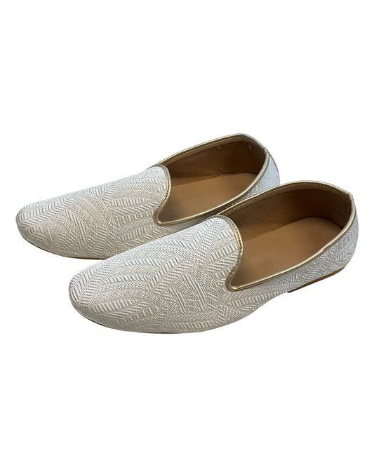 Very Comfortable Cream Brocade Loafer Style Mojri - Indian Mens shoes - Mojari , Khossay - YD2505 C - Prachy Creations
