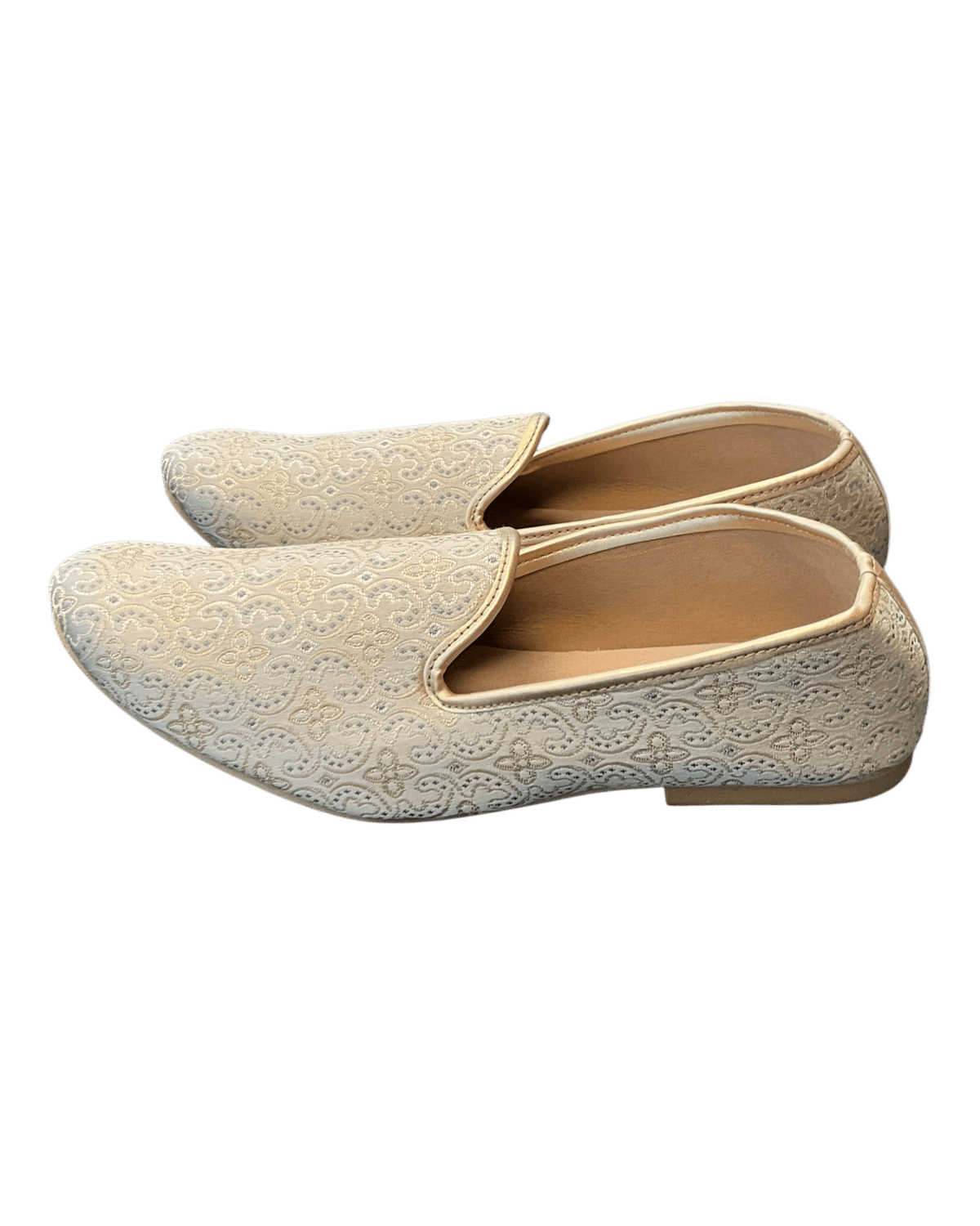 Very Comfortable Gold Brocade Loafer Style Mojri - Indian Mens shoes - Mojari , Khossay - YD2603 - Prachy Creations