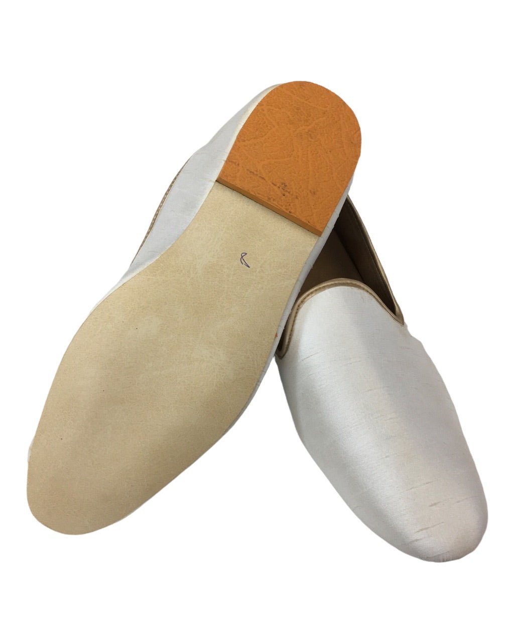 Very comfortable Off White / Cream Raw Silk Loafer Style Mojri - Indian Mens shoes - Mojari, Khossay - YD2212 A - Prachy Creations